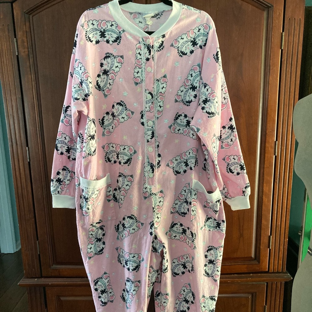 Vintage Women’s Onesie Pajamas